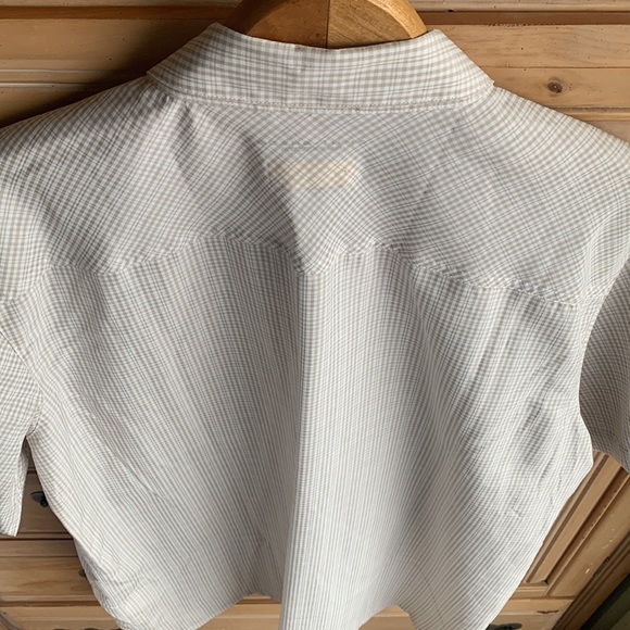 Columbia (L) - Picture 7 of 11